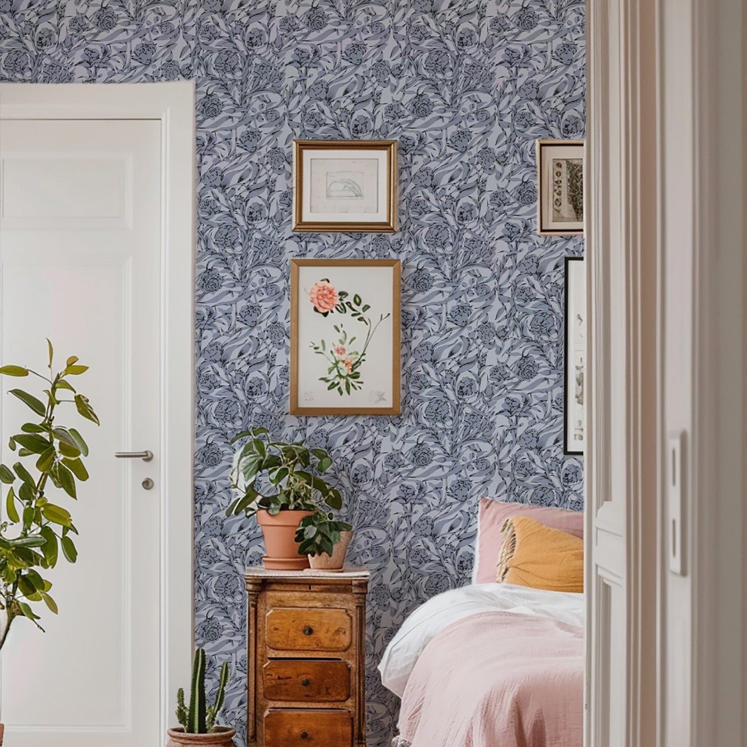 Mitchell Black Wandervine Wallpaper