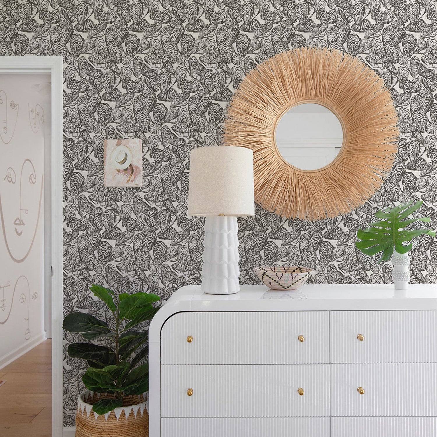 Mitchell Black x Megan Molten Bull's Bay Oysters Wallpaper