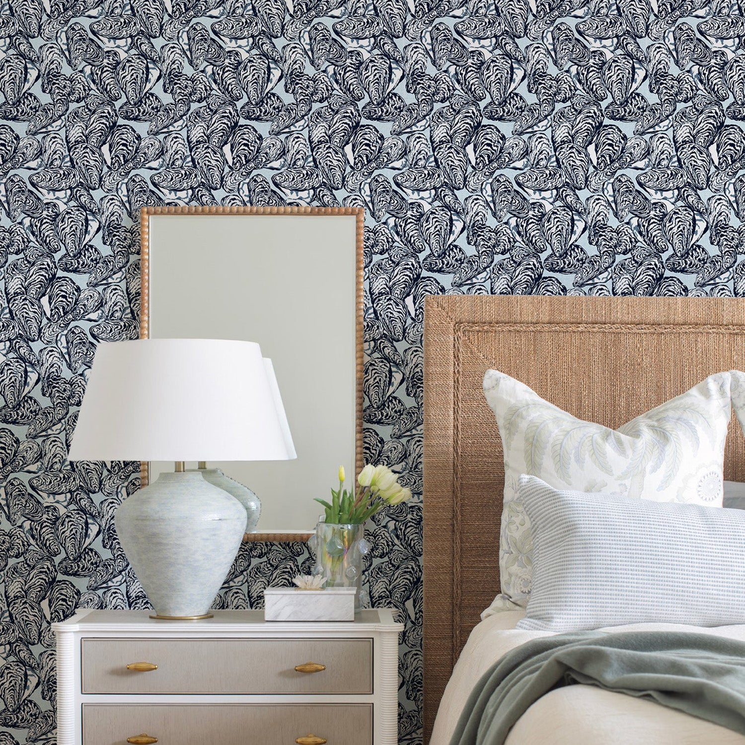 Mitchell Black x Megan Molten Bull's Bay Oysters Wallpaper