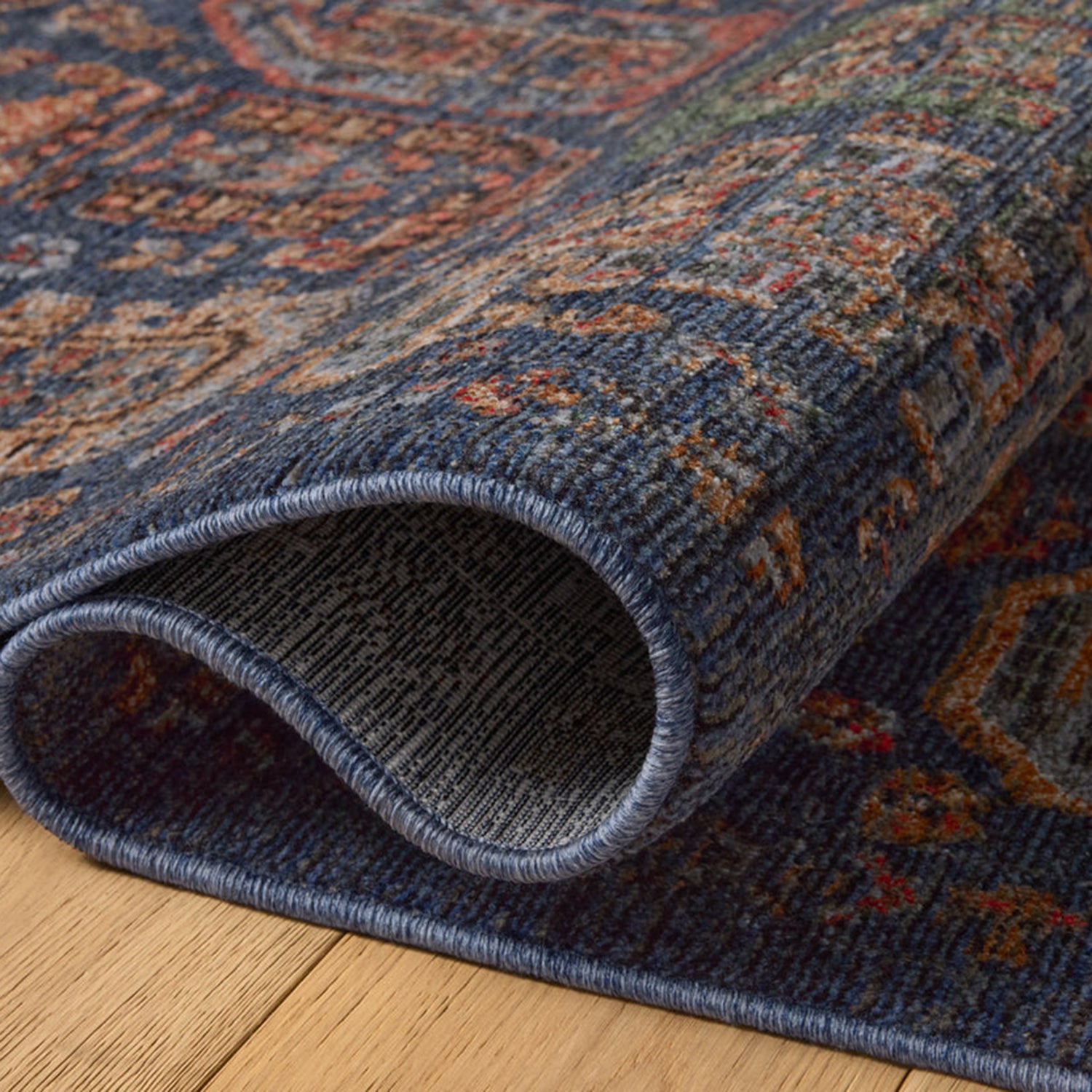 Loloi Winchester Navy/Multi Power Loomed Rug