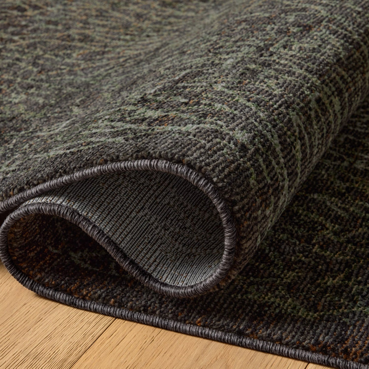 Loloi Winchester Ink/Mist Power Loomed Rug