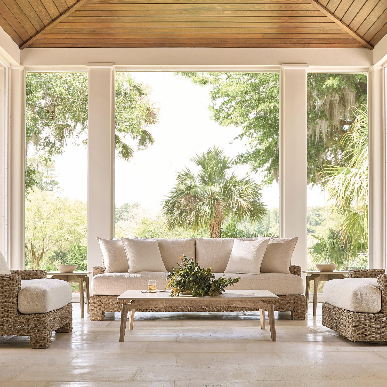 Bernhardt Exteriors Aurora Outdoor Cocktail Table