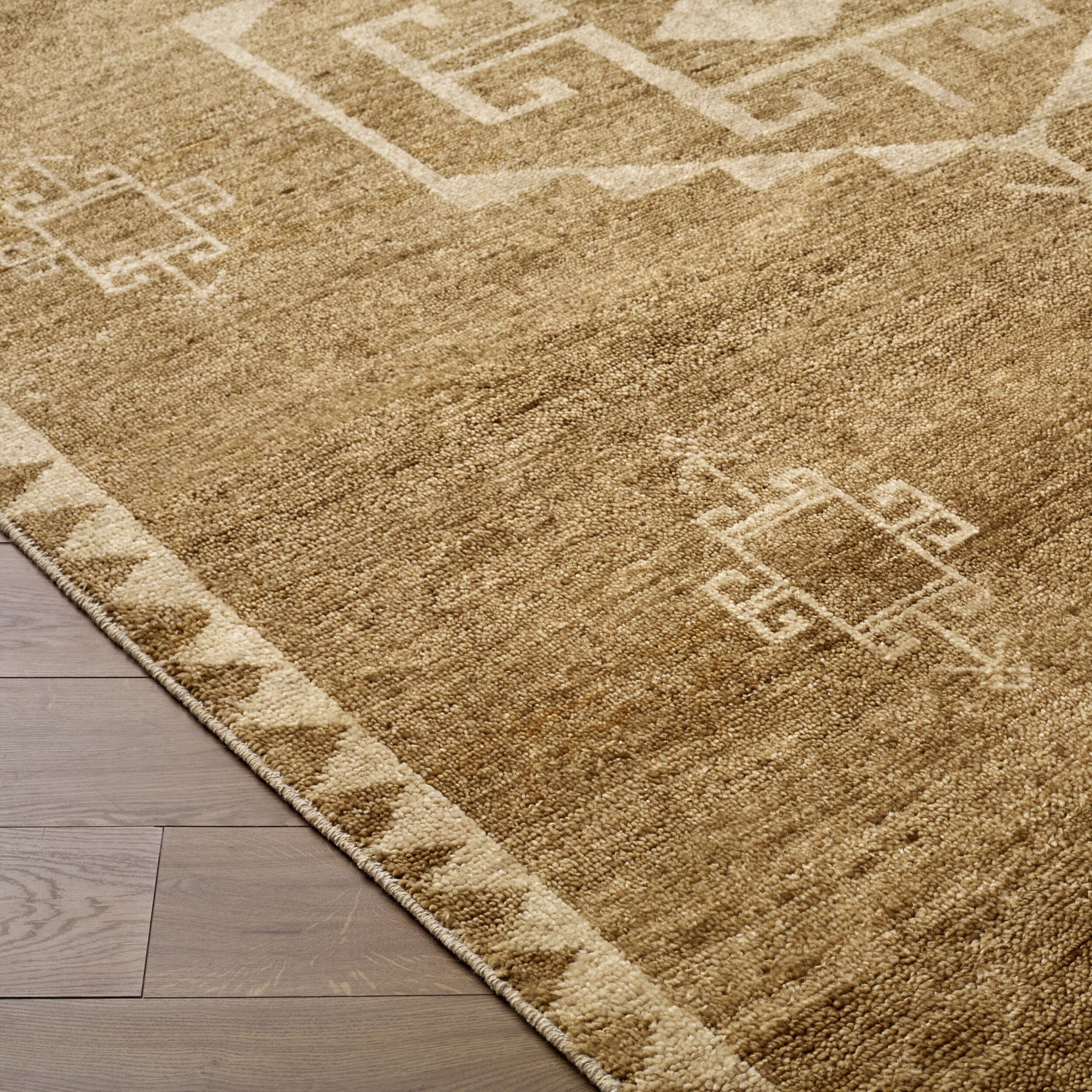 Surya Alara AAL-2305 Hand Knotted Rug