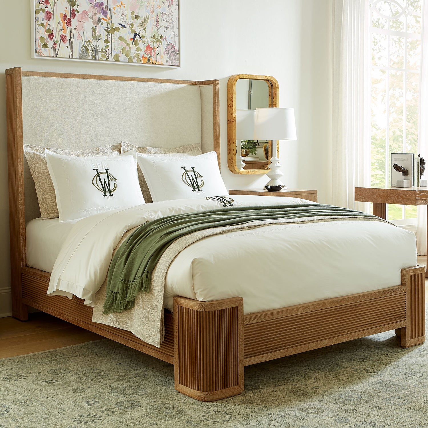 Villa and House Atlas Bed