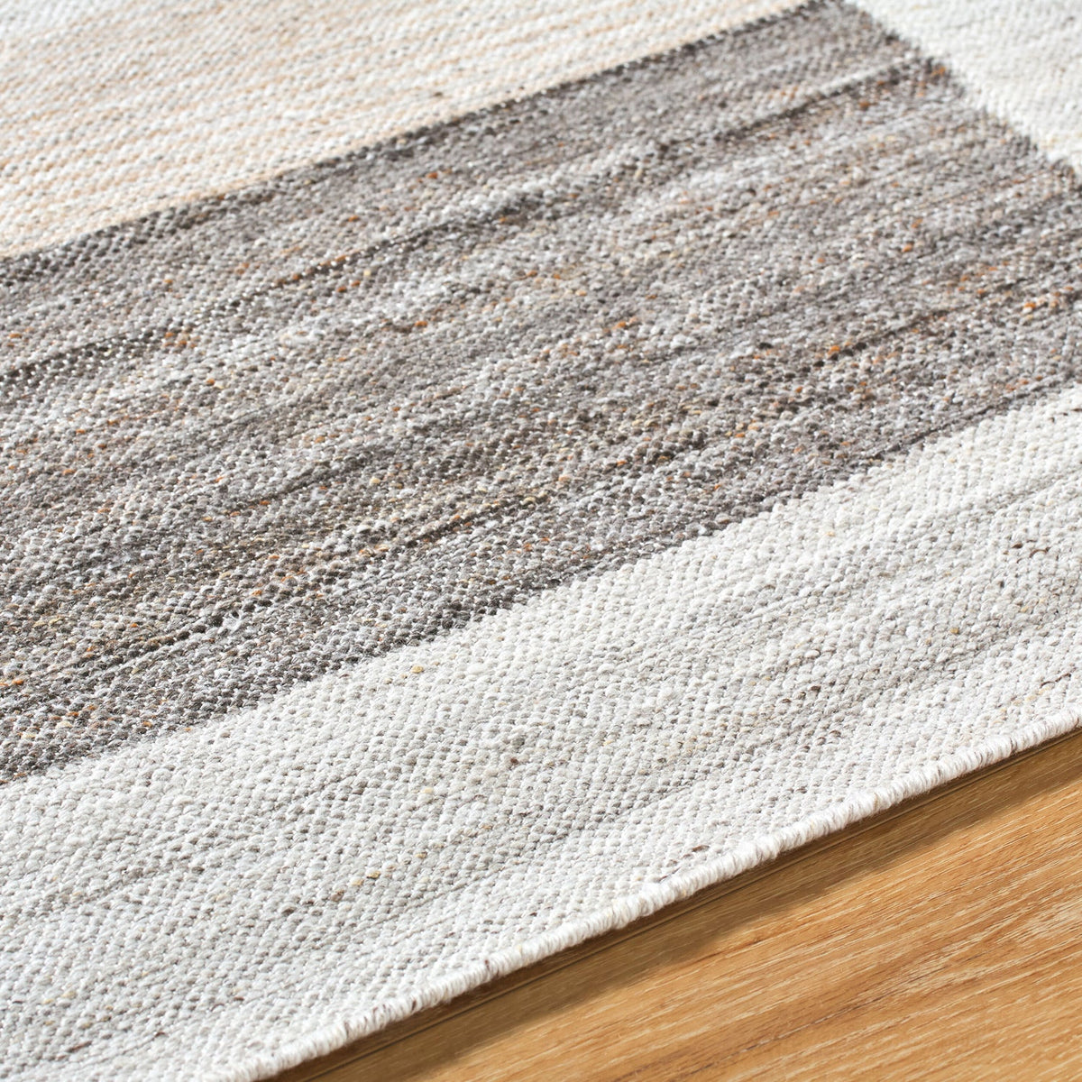 Surya Azalea AZA-2340 Hand Woven Rug