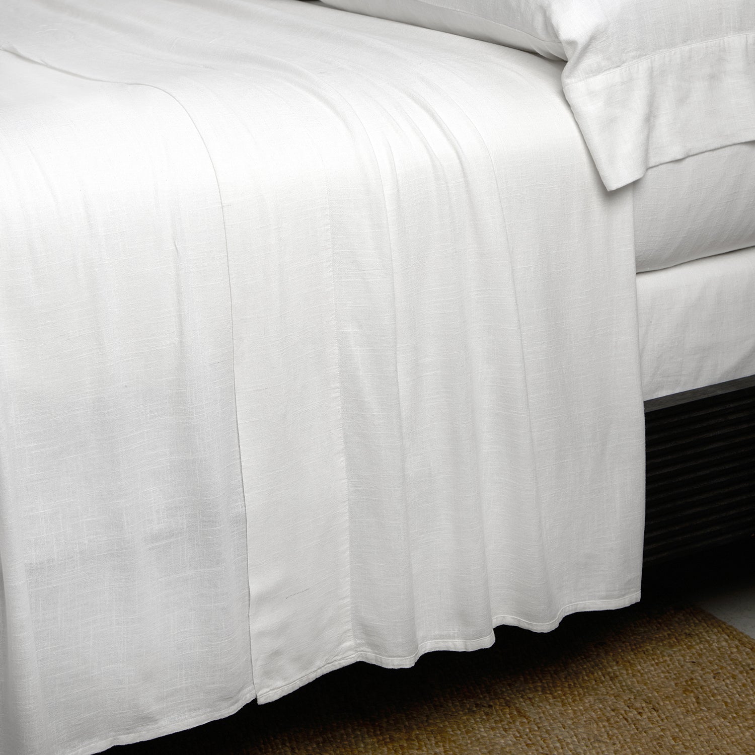 Pom Pom at Home Bamboo Linen Sheet Set