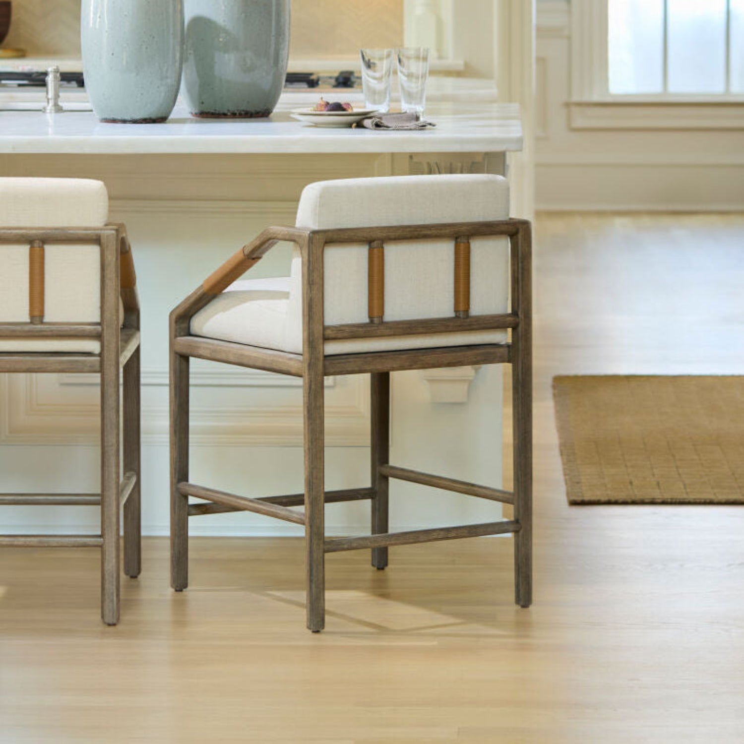 Atra Polyester Counter Stool