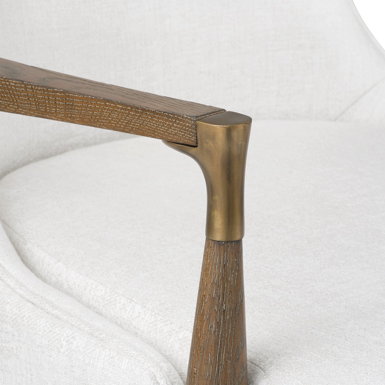 Villa and House Bastian Lounge Chair