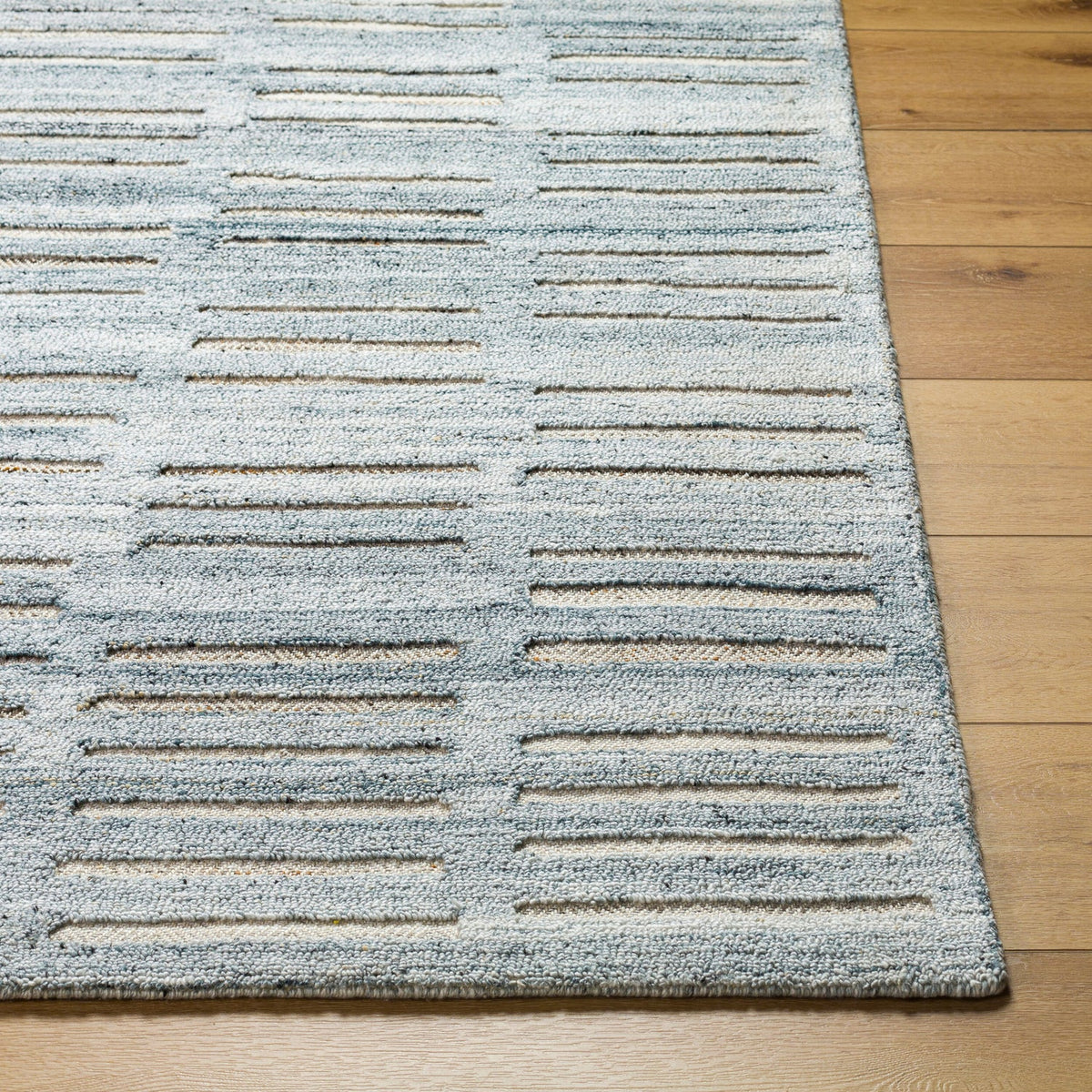 Surya Calgary CGR-2306 Hand Tufted Rug