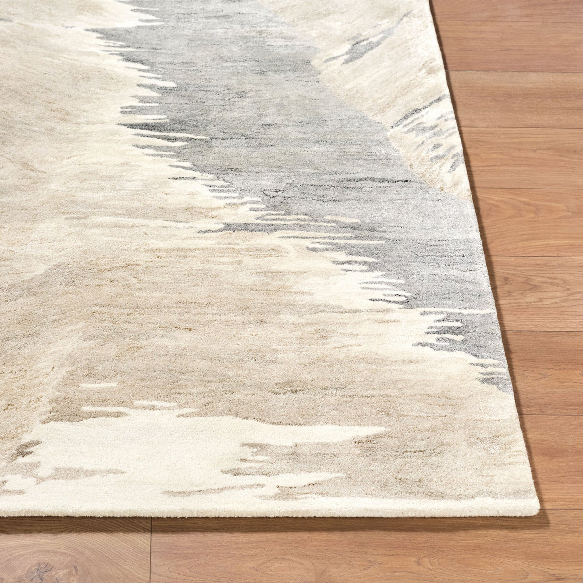 Surya Diva DDV-2305 Hand Tufted Rug