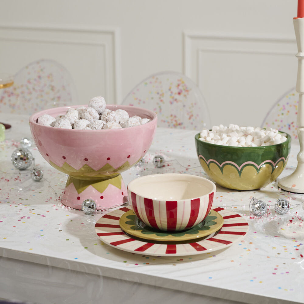 Deck the Halls Dining Plate Set of 4