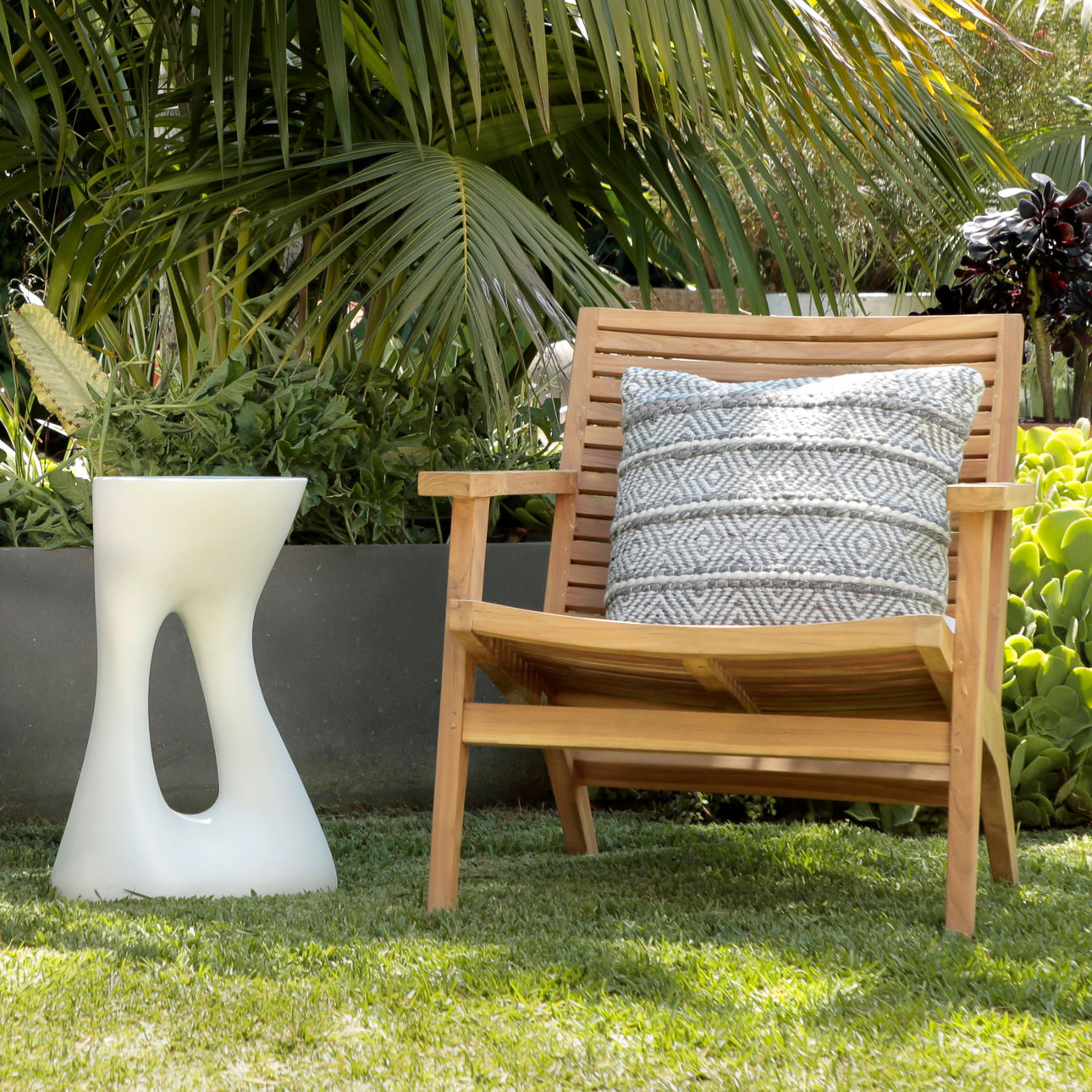 Carolina White Outdoor Side Table
