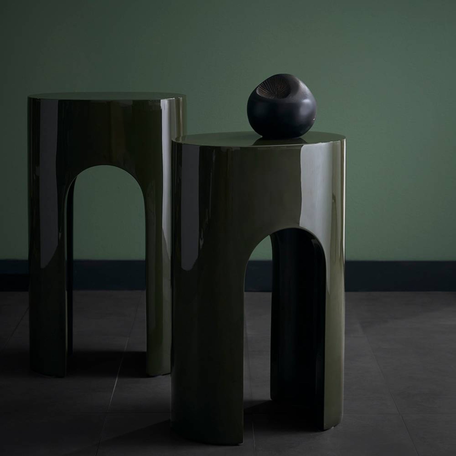 Arteriors Constantine Short Accent Table