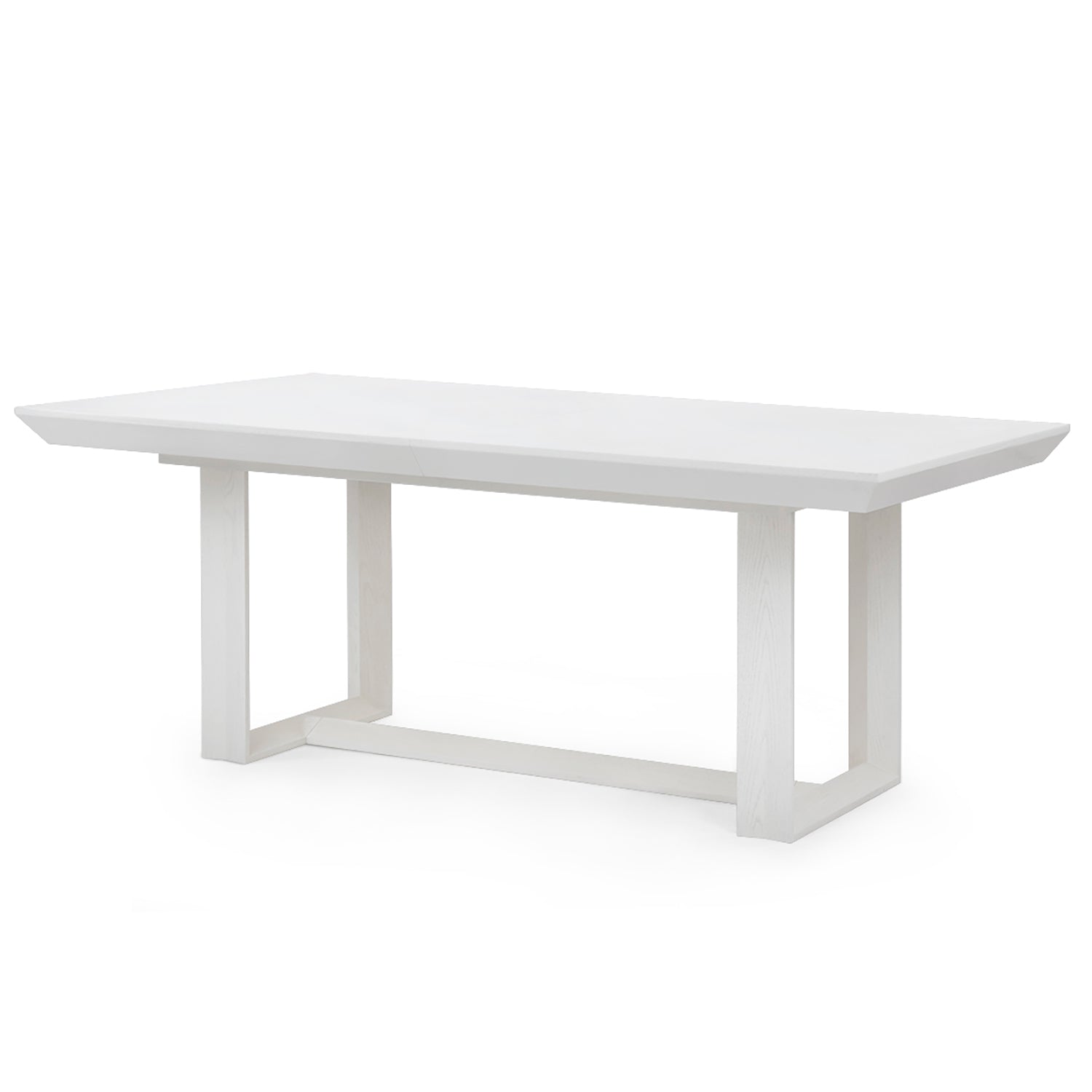 Villa and House Finn Dining Table