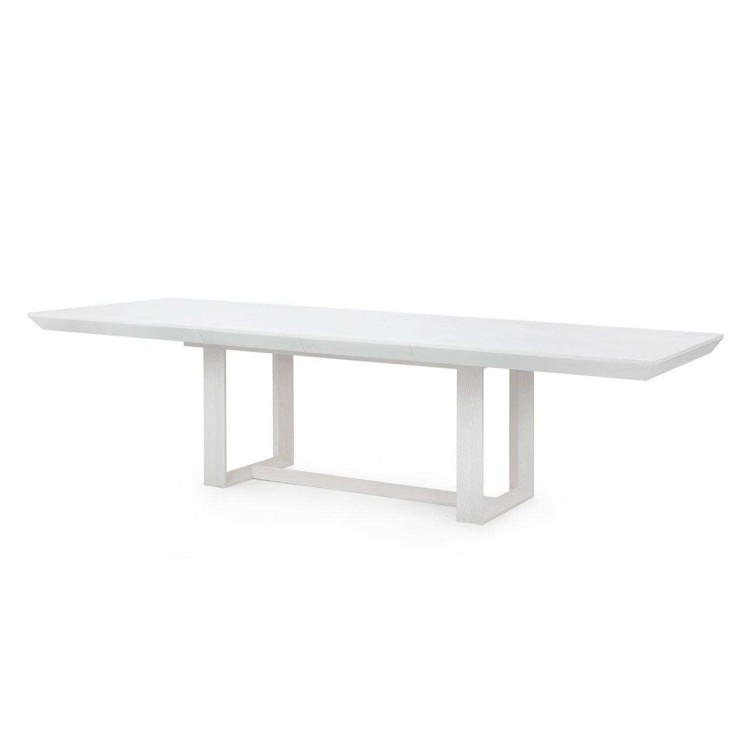 Villa and House Finn Dining Table