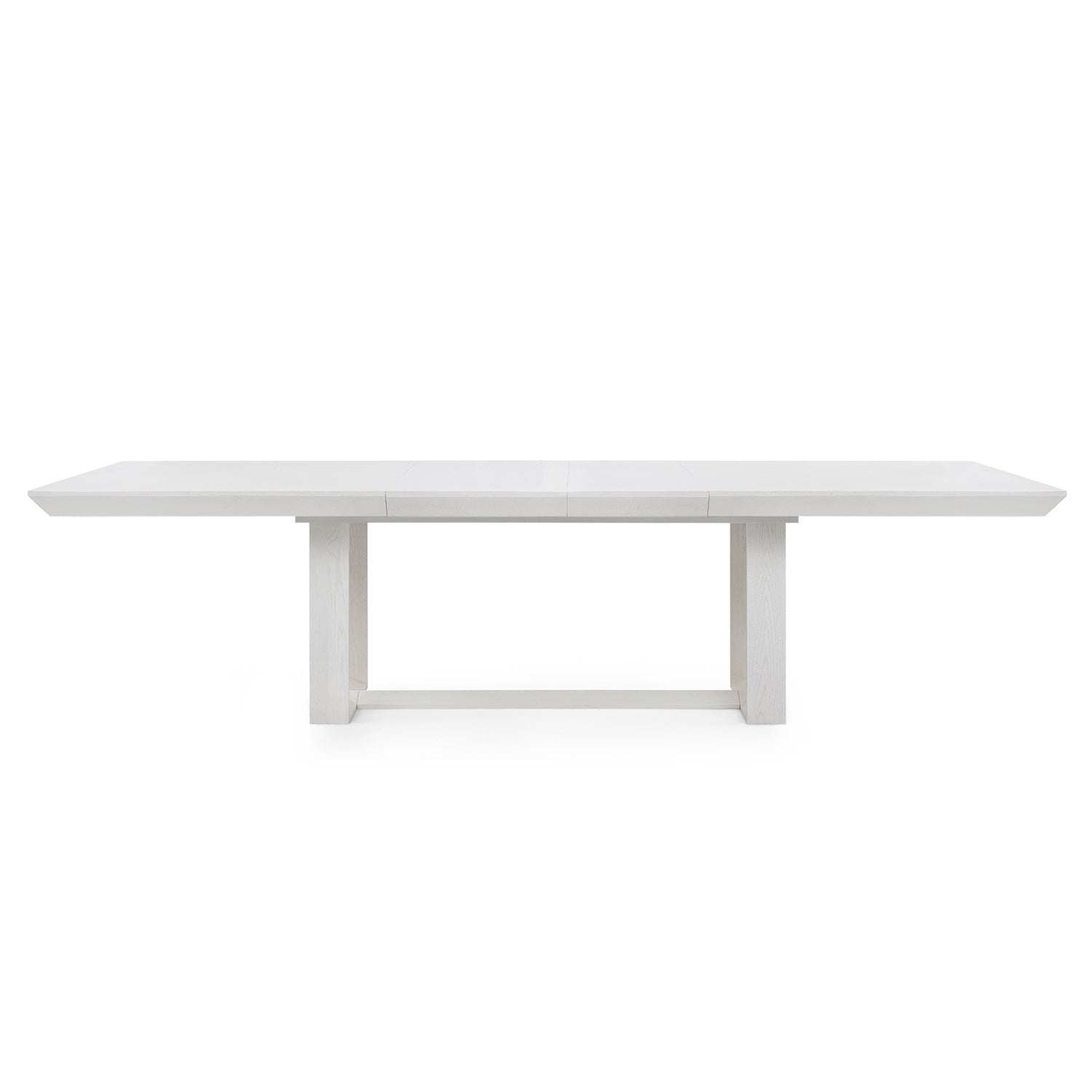 Villa and House Finn Dining Table
