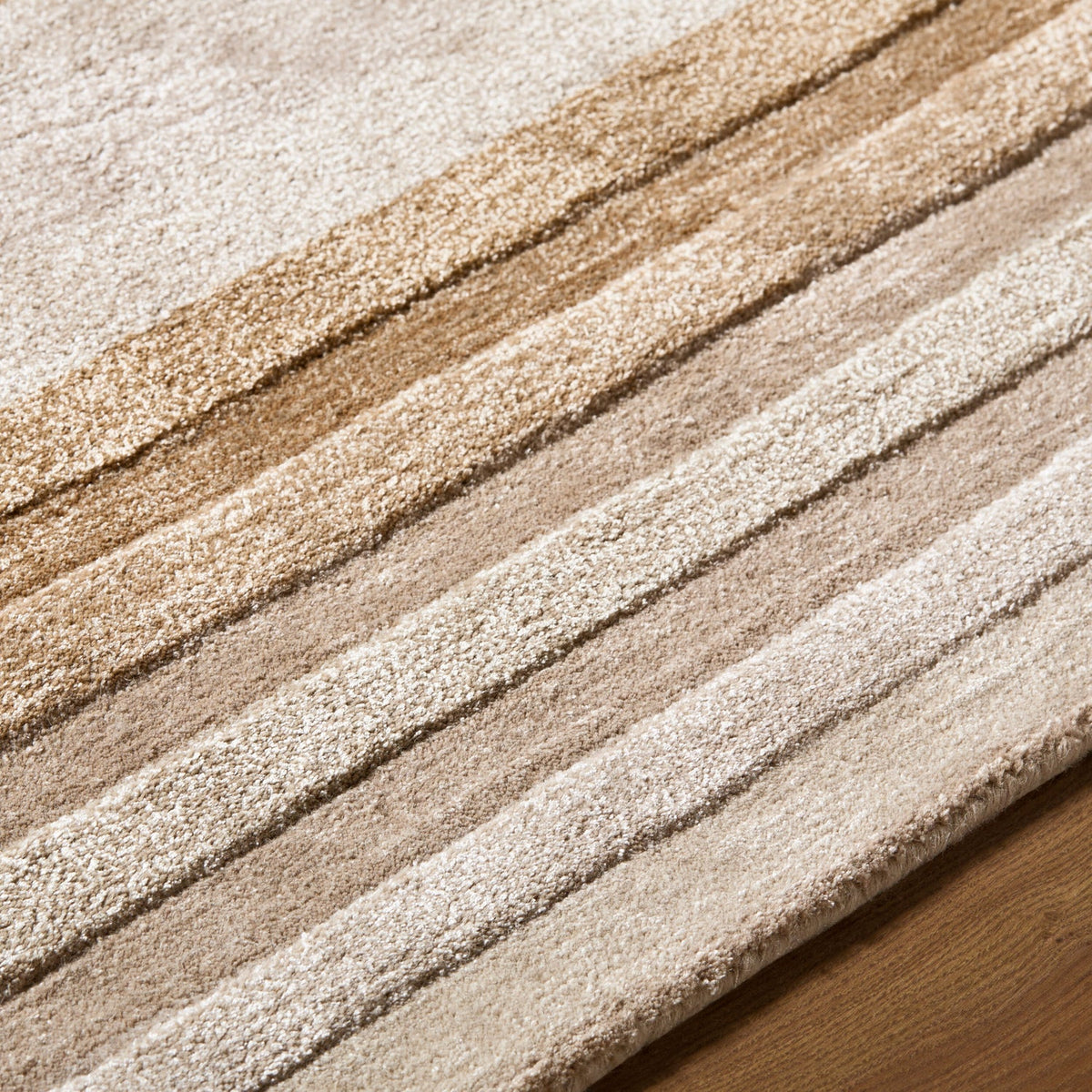 Surya Fuji FJJ-2300 Hand Tufted Rug