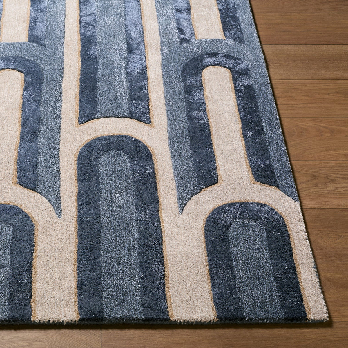 Surya Fuji FJJ-2301 Hand Tufted Rug