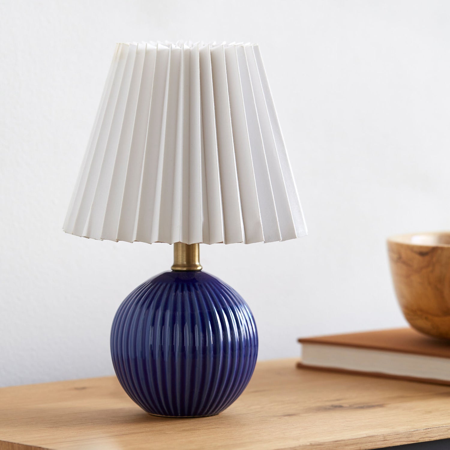 Ferez Ridged Mini Table Lamp