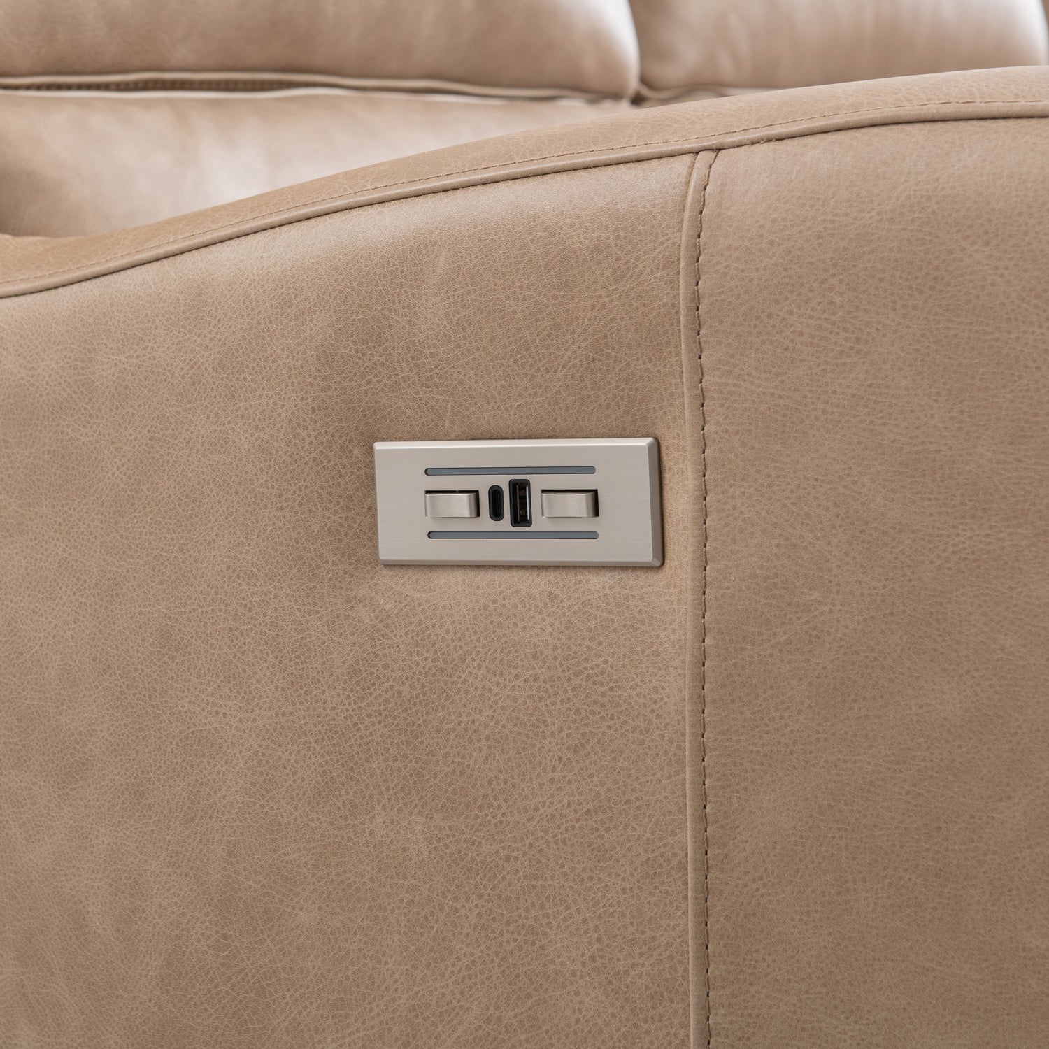 Bernhardt Living Ventura Leather Power Motion Sofa