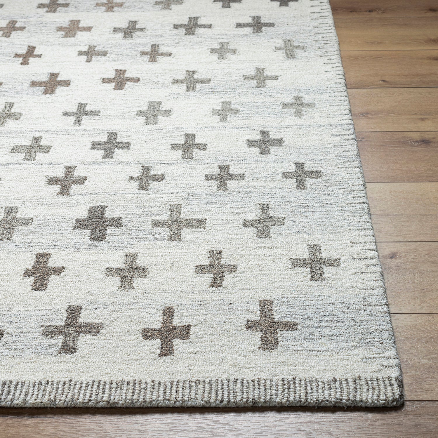 Livabliss Granada Cross Hand Tufted Rug