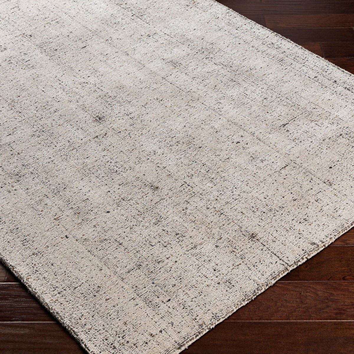 Surya Helen HLE-2304 Hand Loomed Rug