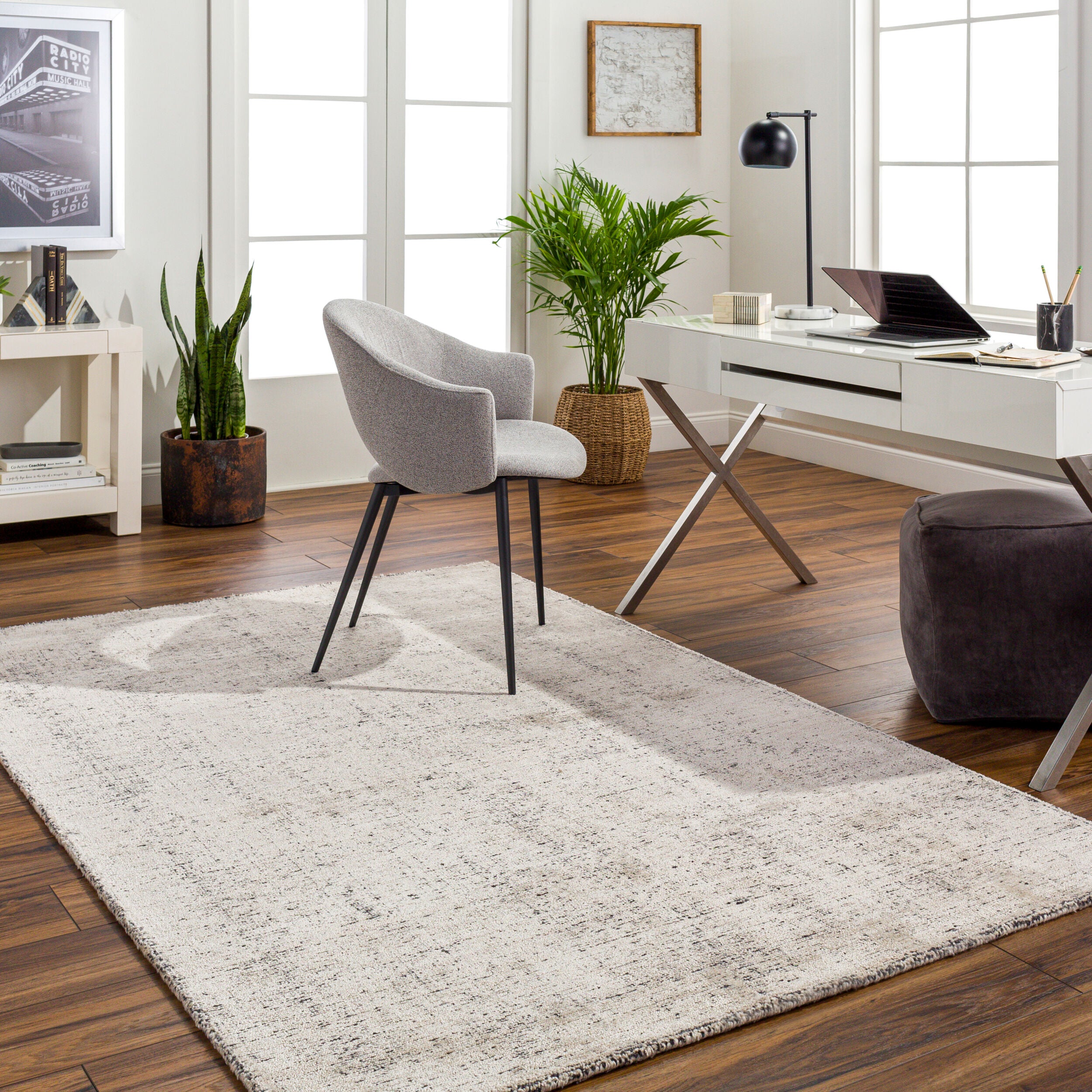 Surya Helen HLE-2307 Hand Loomed Rug
