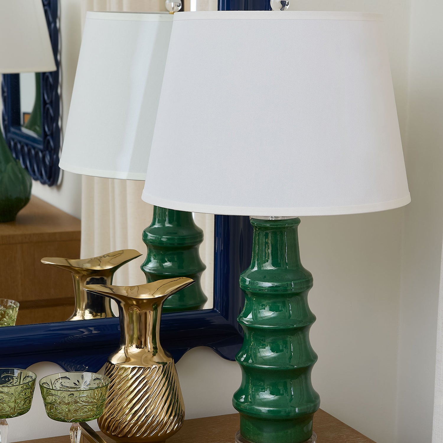 Villa and House Jesse Table Lamp