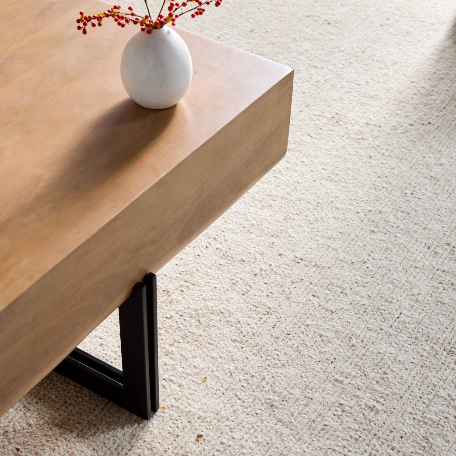 Lowmax Coffee Table