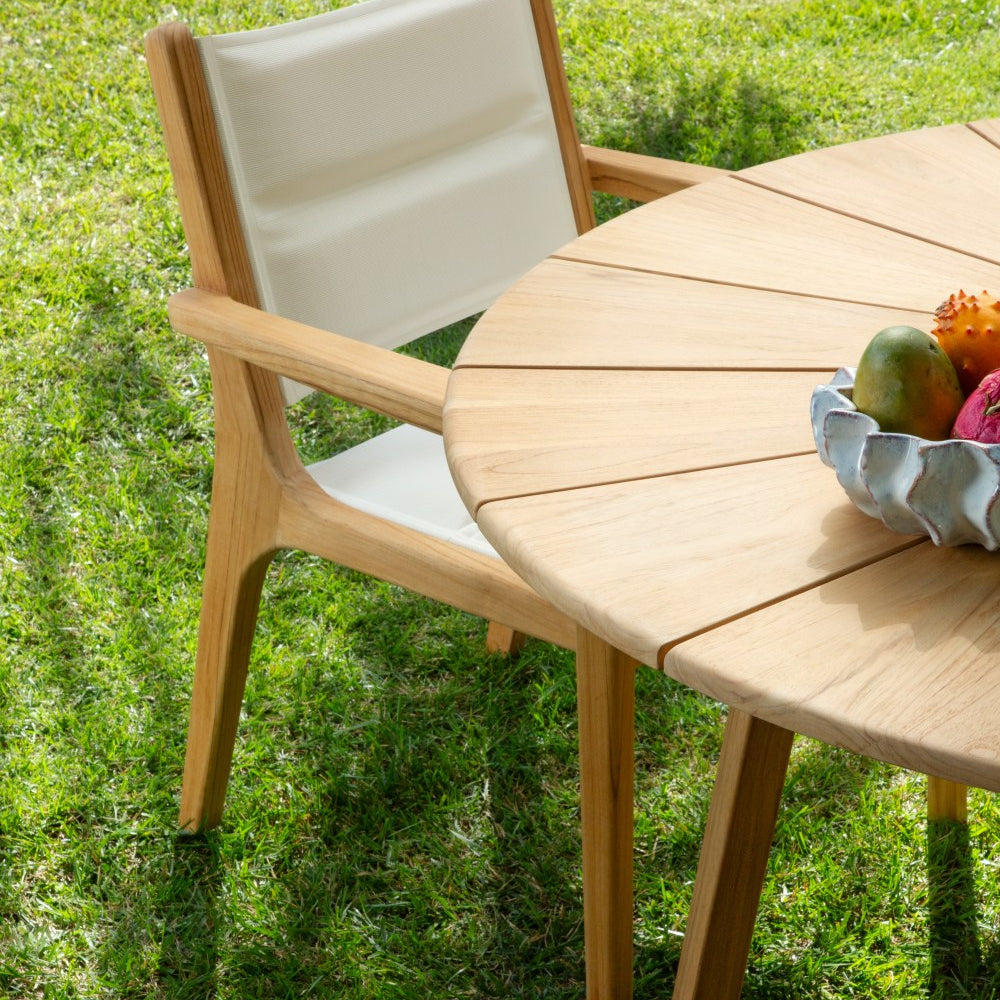 Margaritaville Harbor Outdoor Round Dining Table