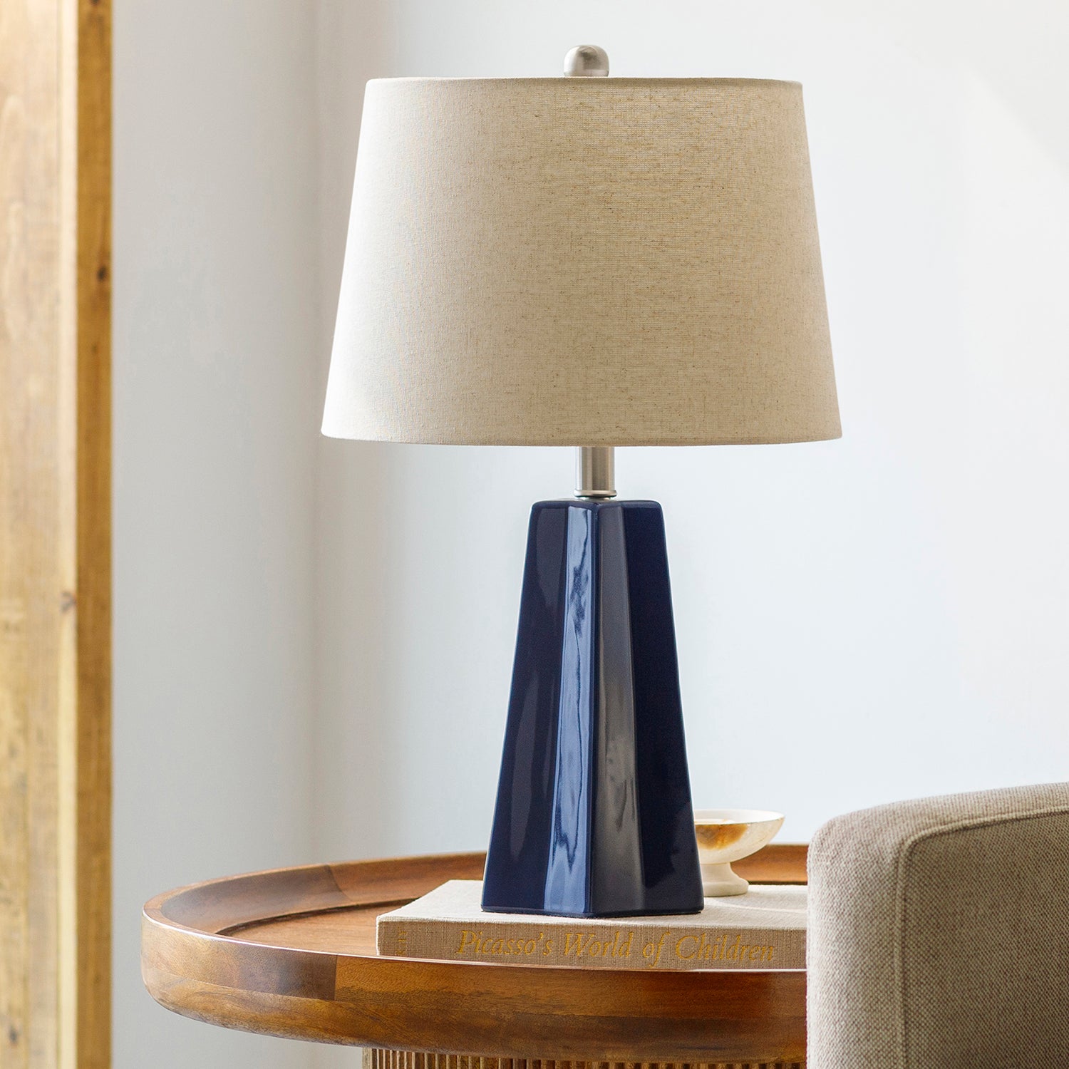 Stellan Table Lamp