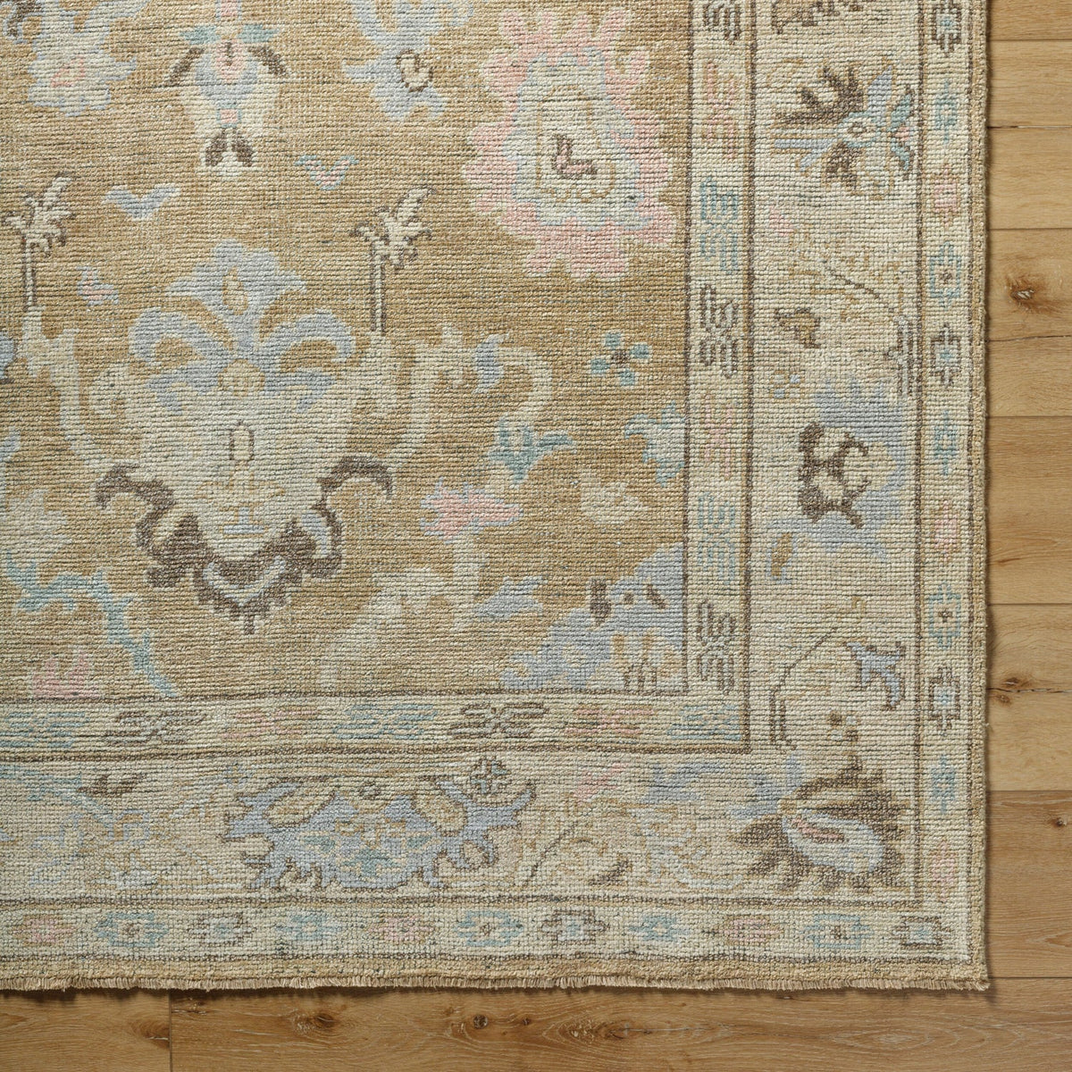Surya Reign REG-2316 Hand Knotted Rug