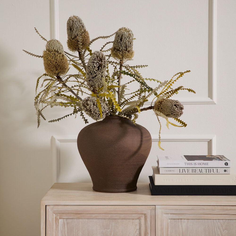 Repose Vase decorative accent piece