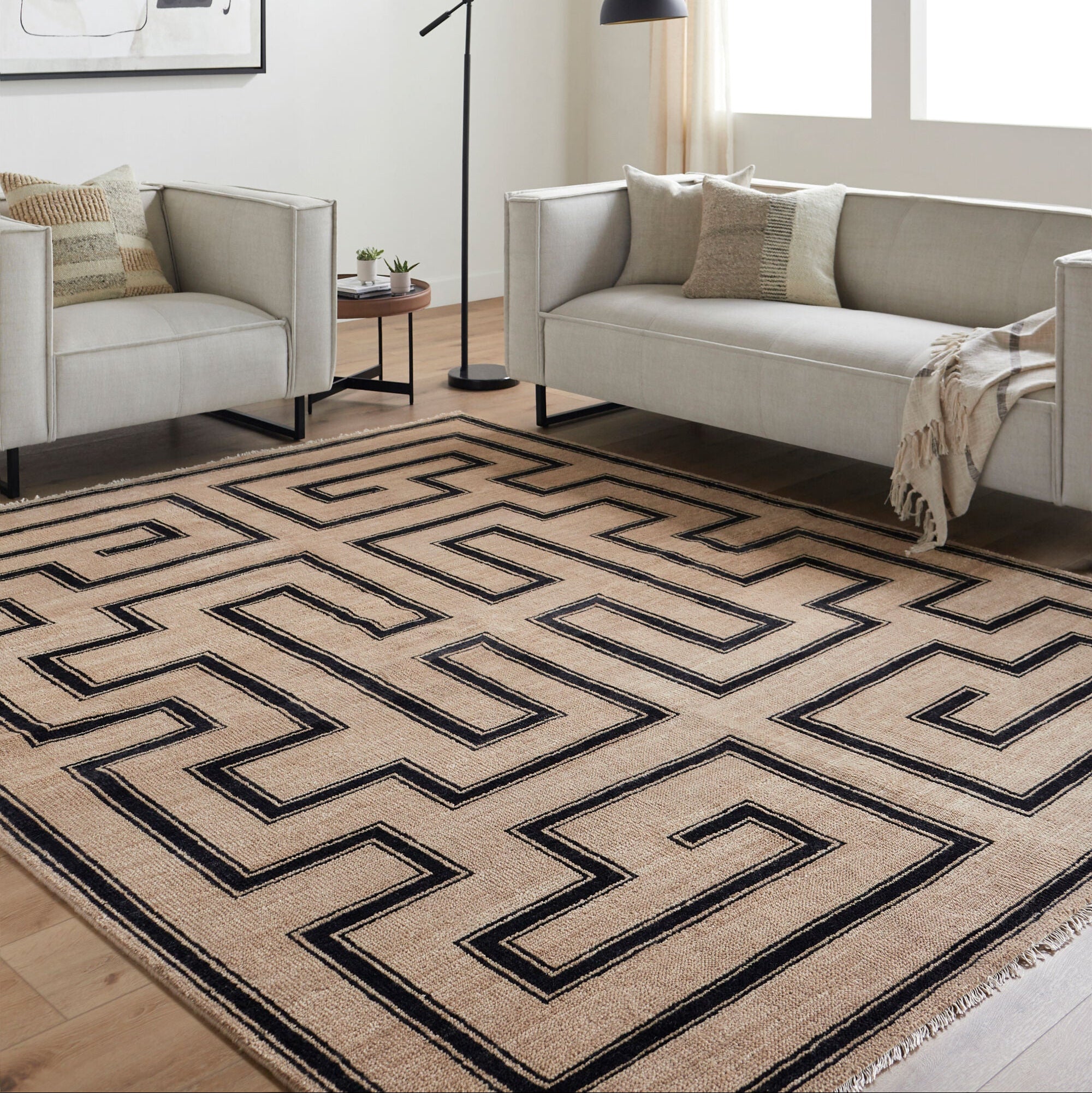 Surya Riviera RIV-2303 Hand Knotted Rug