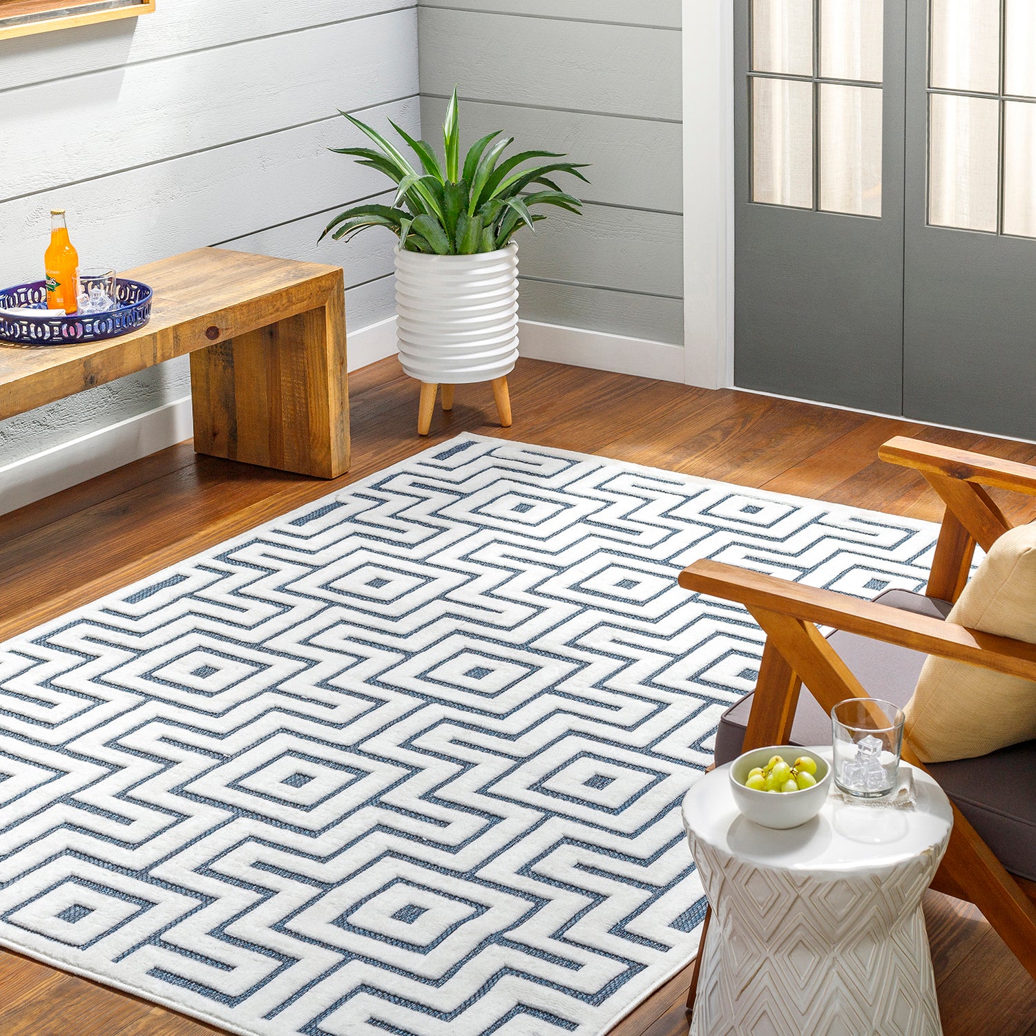 Livabliss San Diego Geo Indoor/Outdoor Rug