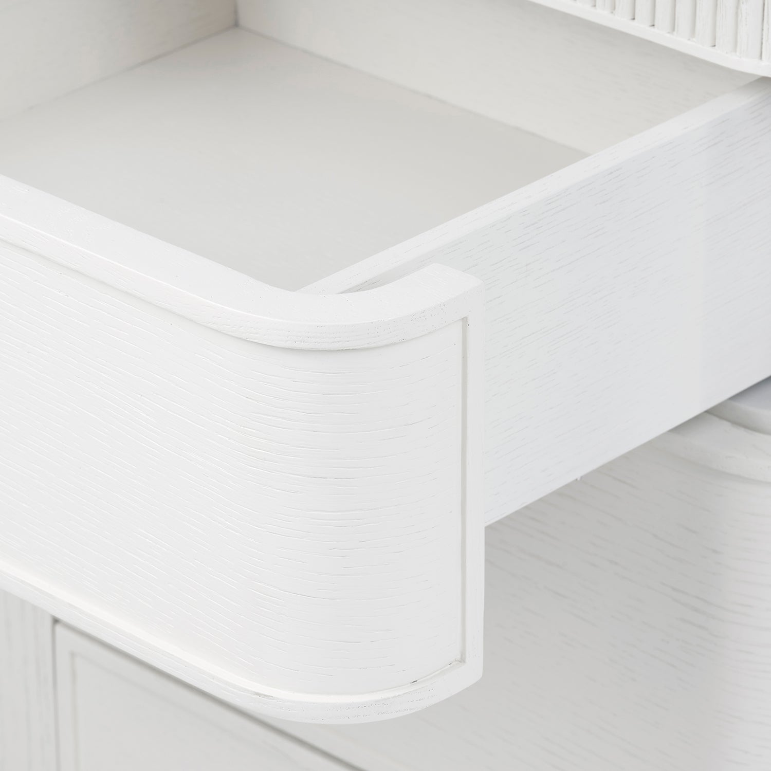 Villa and House Sienna 9 Drawer Cabinet