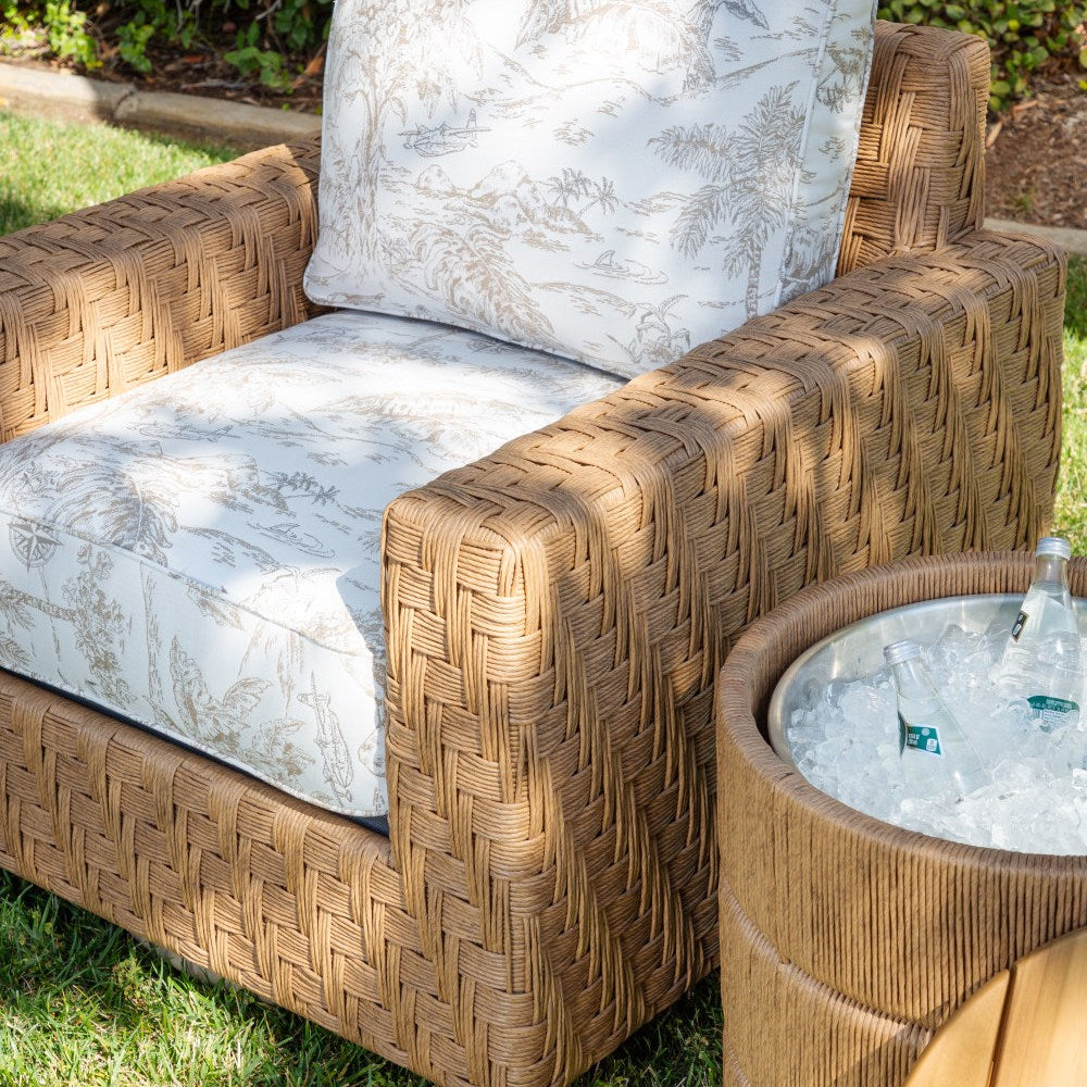 Margaritaville Avalon Outdoor Wicker Storage End Table