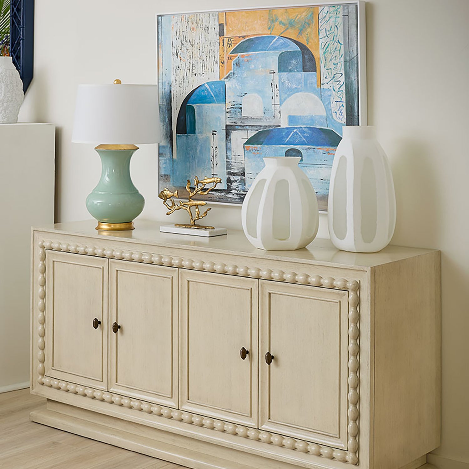 Villa and House Thiri Table Lamp Base