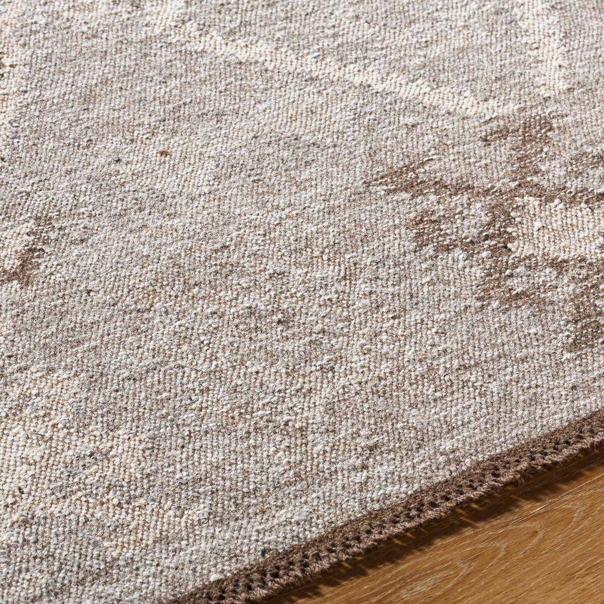 Surya Tempe TPE-2300 Hand Woven Rug