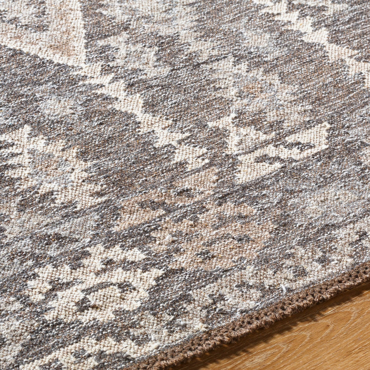 Surya Tempe TPE-2301 Hand Woven Rug