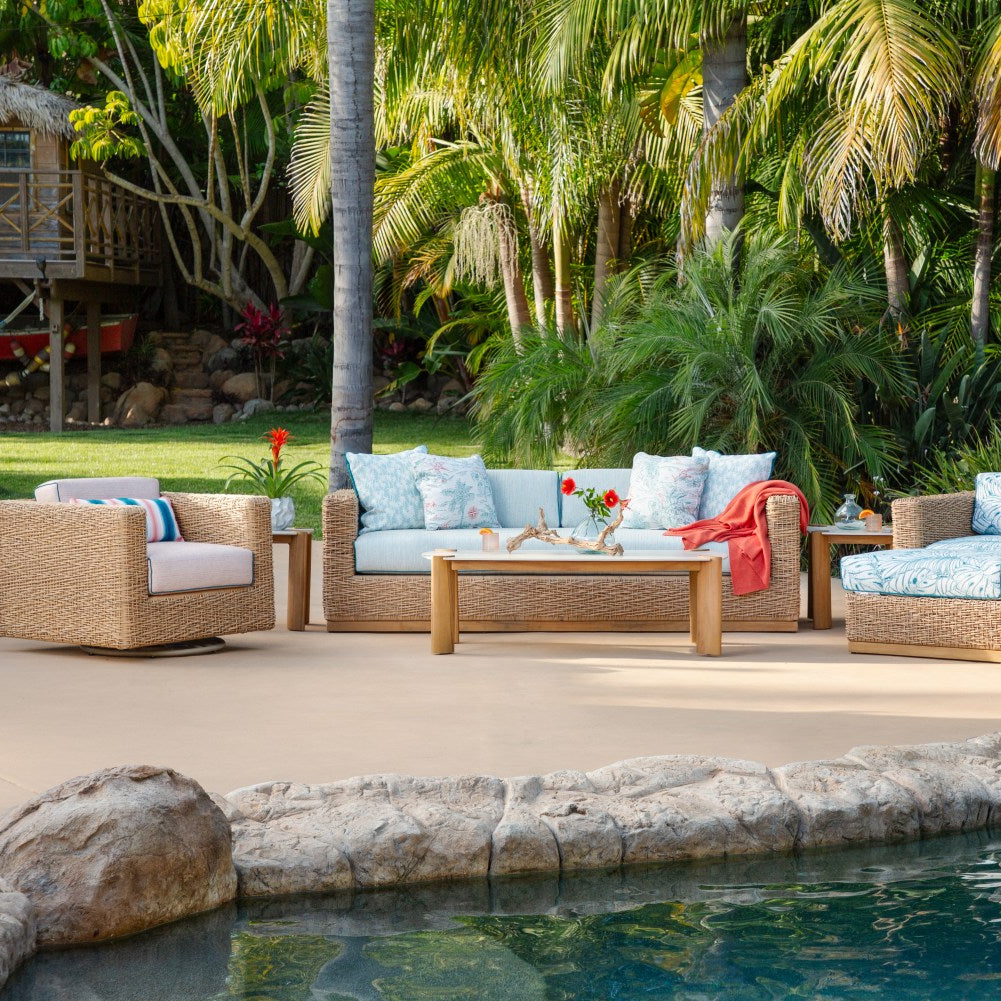Margaritaville Somerset Outdoor Swivel Glider Club Chair in Poros Dune
