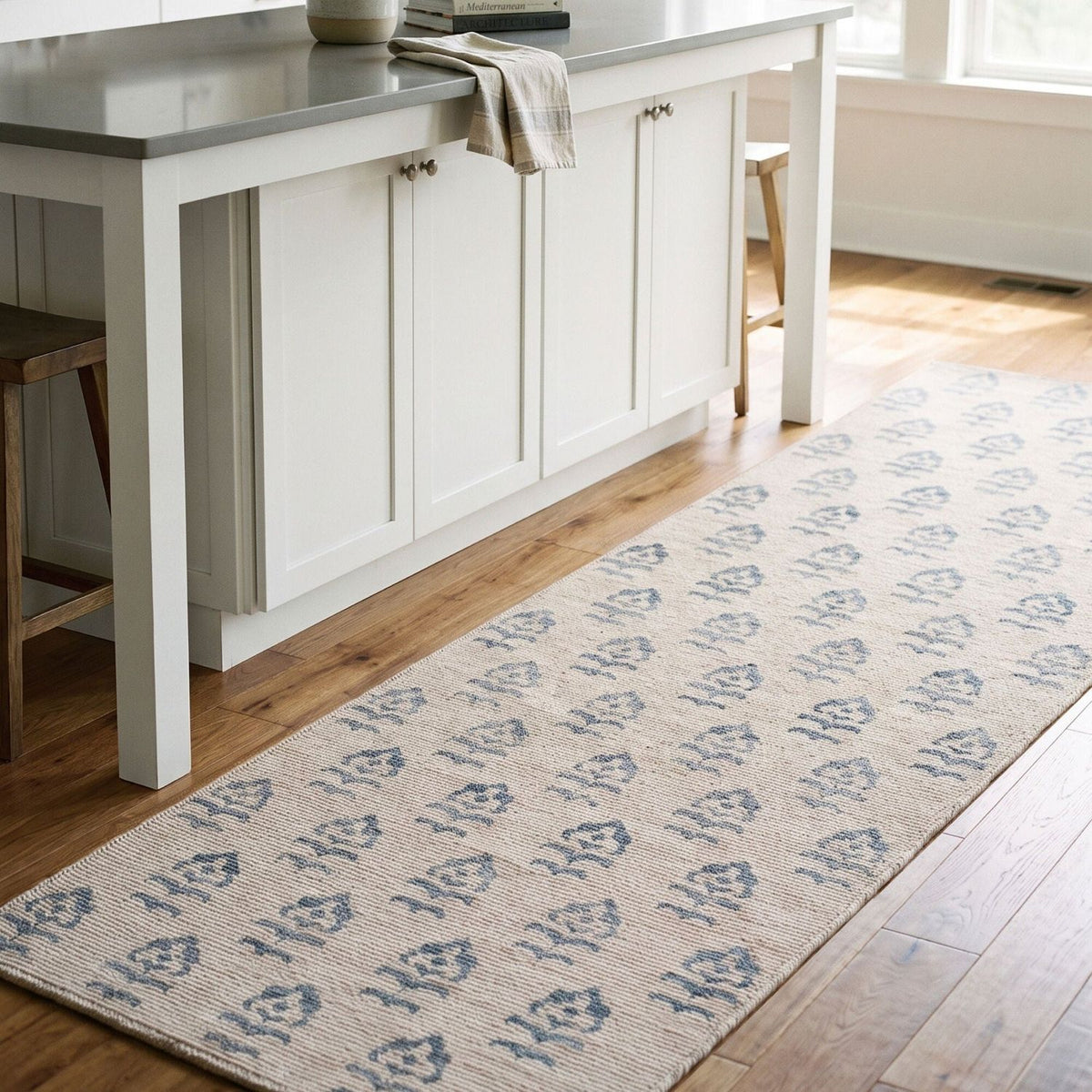 Jenni Yolo Home x Livabliss Flora JYFL-2304 Machine Woven Rug