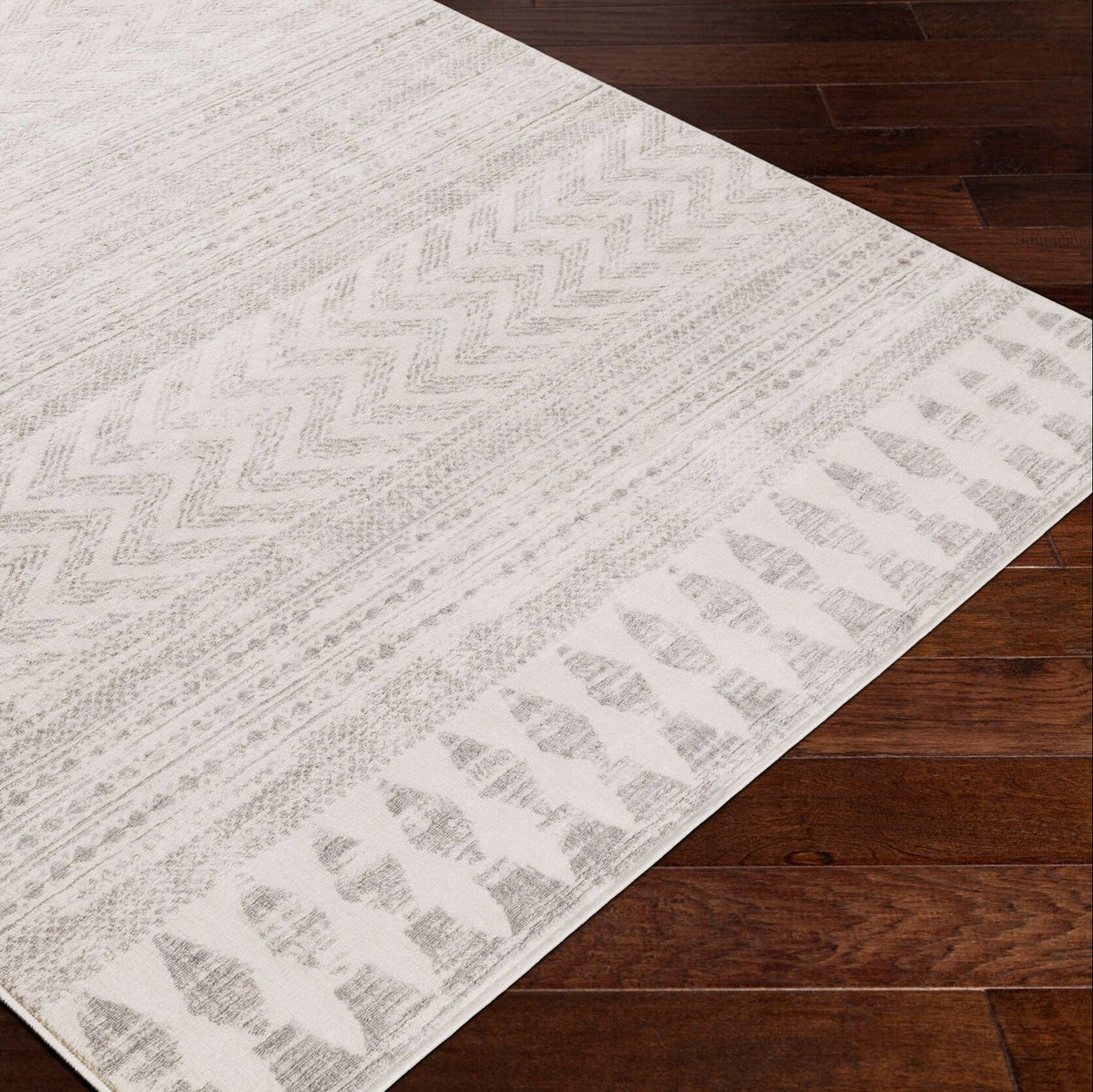 Livabliss Roma ROM-2329 Machine Woven Rug