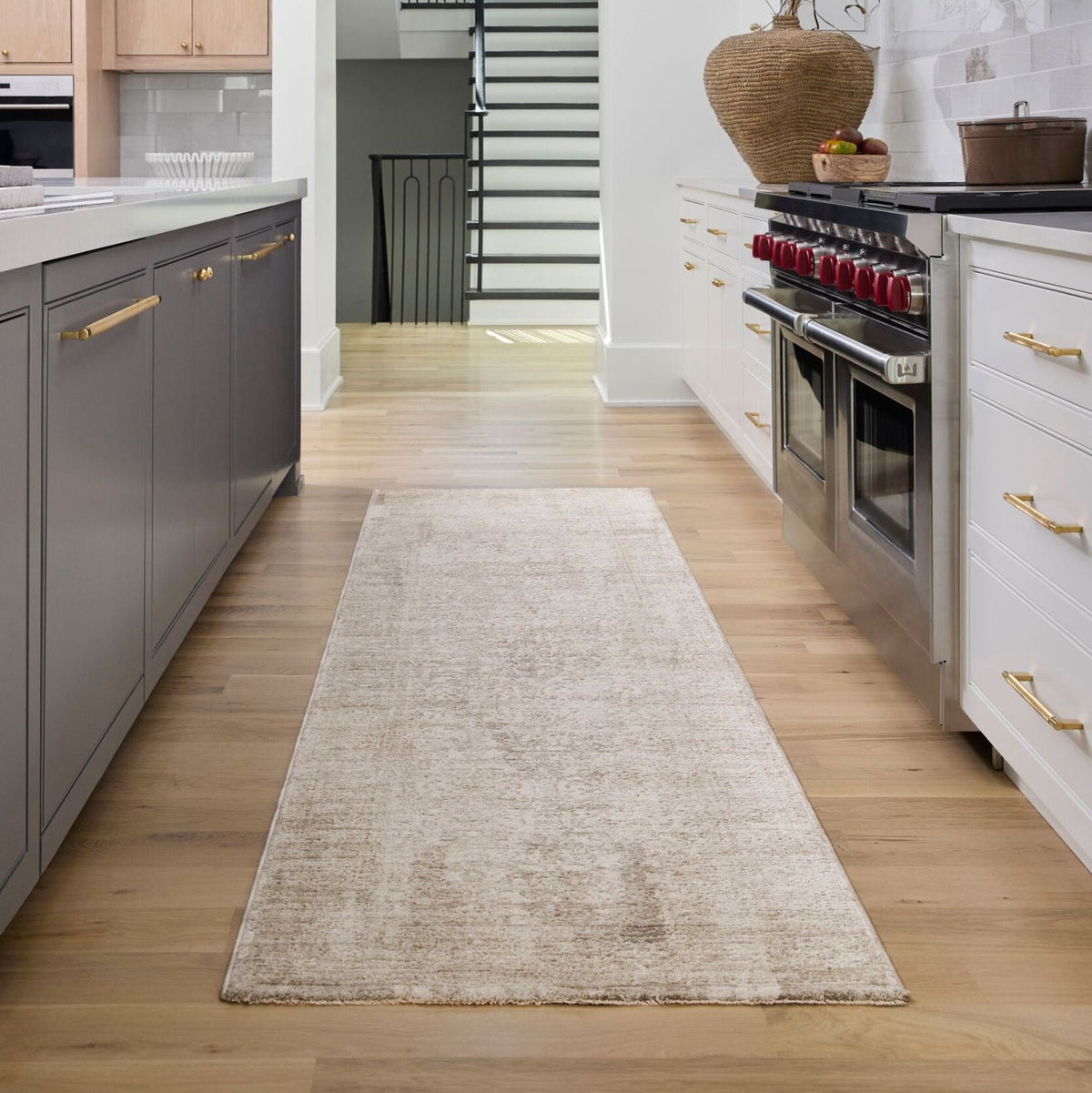Livabliss Beth VVBE-2301 Machine Woven Rug
