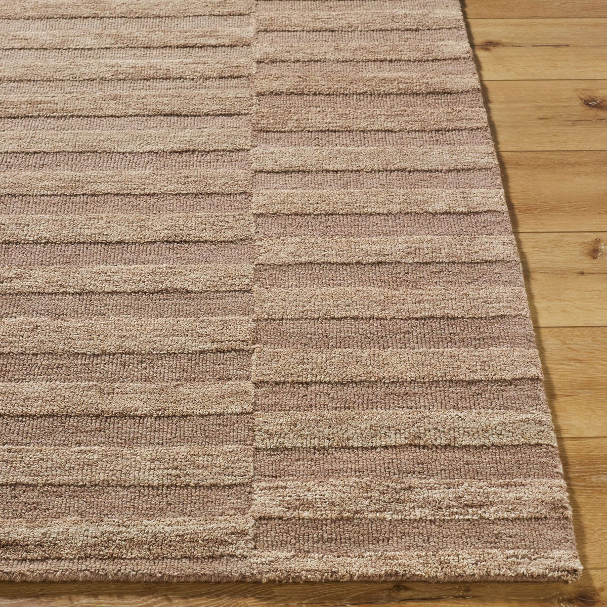 Livabliss Idaho PNWID-2302 Hand Tufted Rug