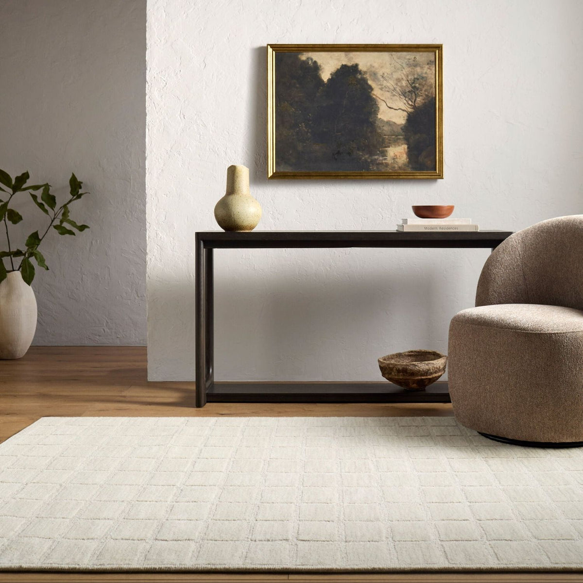 Livabliss Benchcraft BEC-2305 Hand Tufted Rug