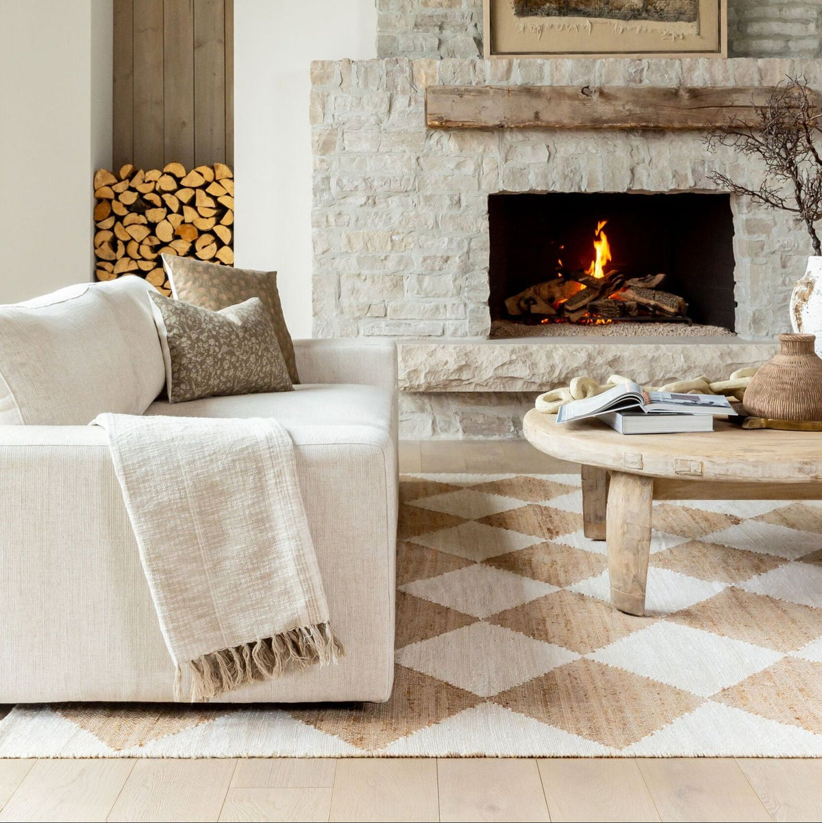 Livabliss Antho VVAT-2301 Hand Woven Rug