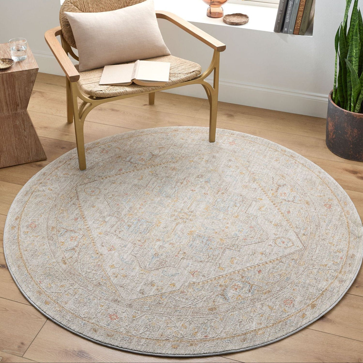 Livabliss Avant Garde AVT-2362 Machine Woven Rug