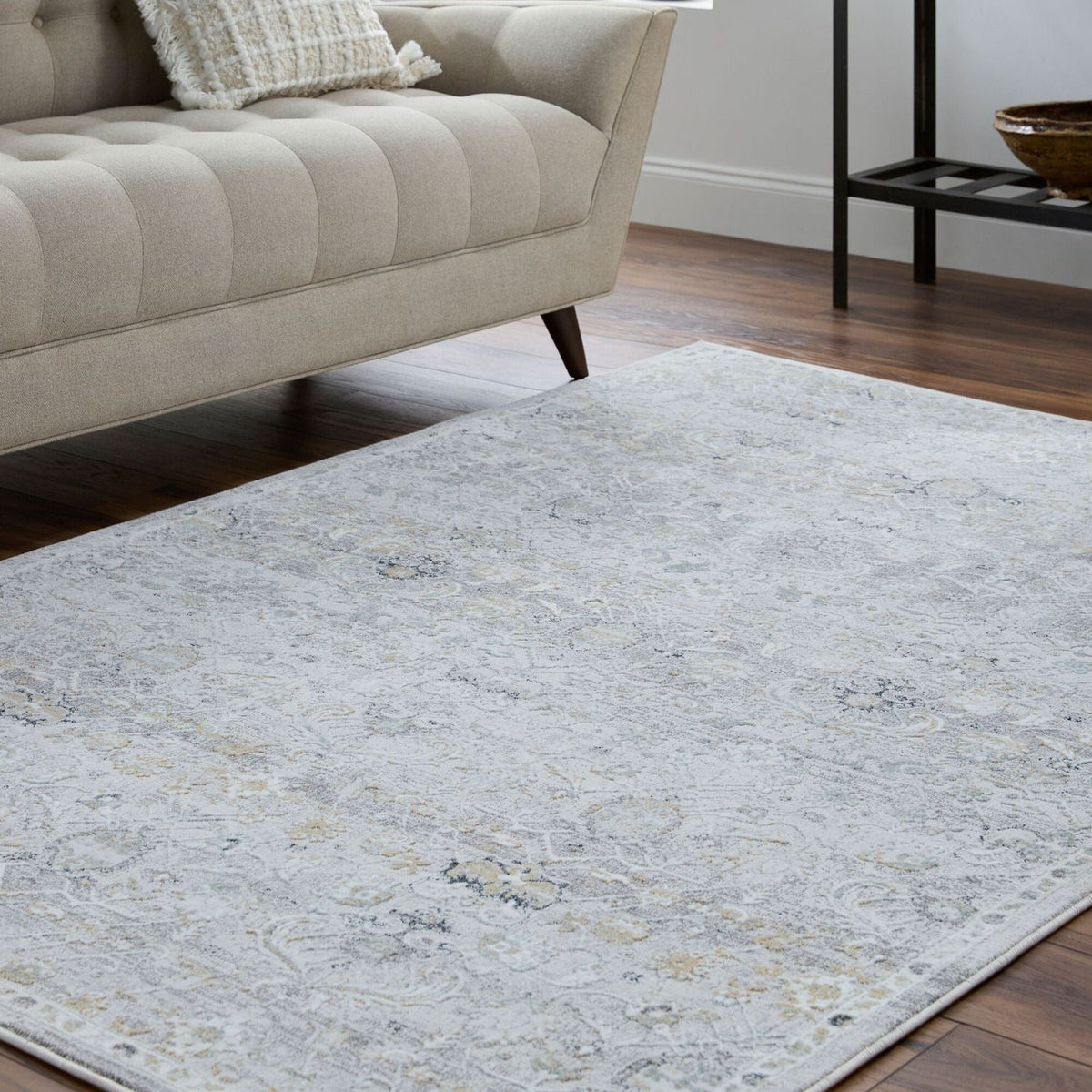 Livabliss Lorenz LTZ-2301 Machine Woven Rug