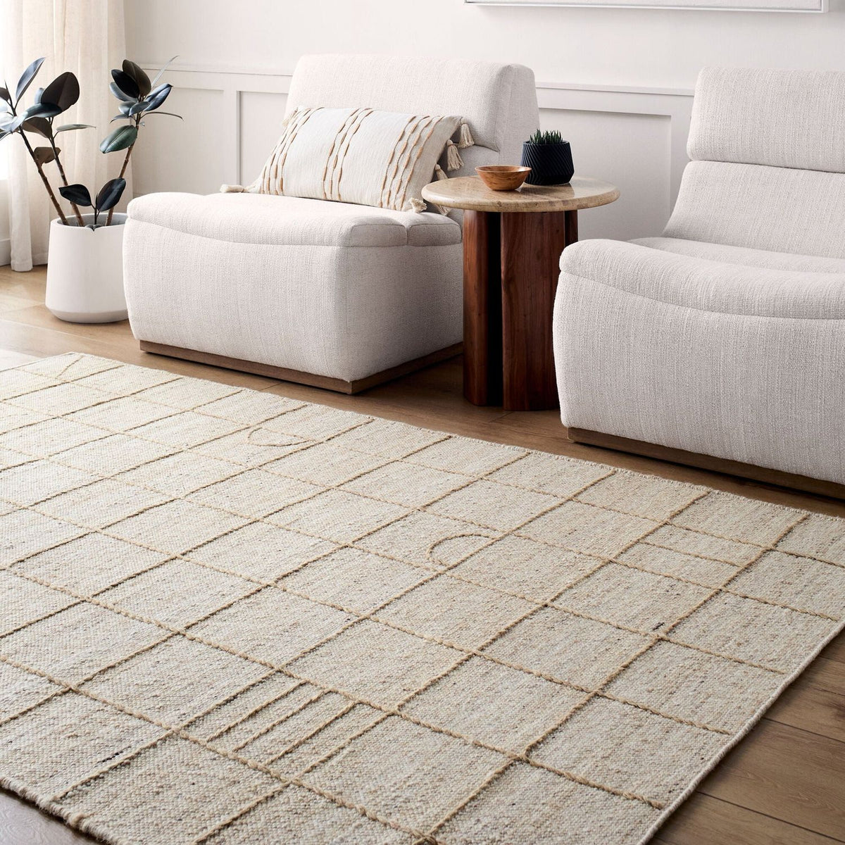 Livabliss Marcela MCL-2303 Hand Woven Rug